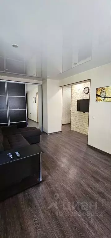 1-к кв. Иркутская область, Иркутск ул. Станиславского, 17 (30.6 м) - Фото 0