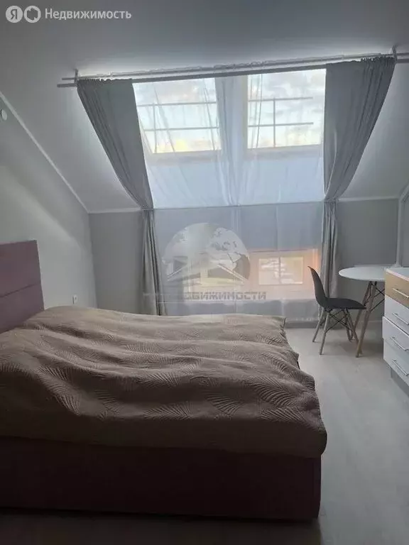 2-комнатная квартира: Великий Новгород, Псковский район, Луговая ... - Фото 1