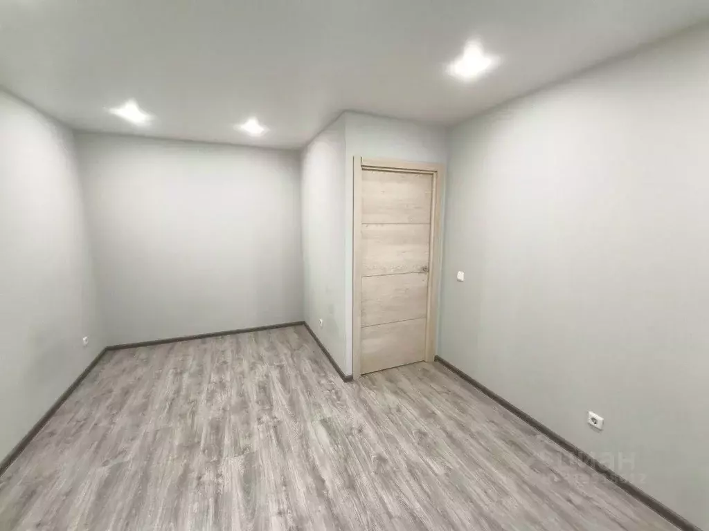 1-к кв. Свердловская область, Екатеринбург ул. Рощинская, 21к1 (36.4 ... - Фото 2