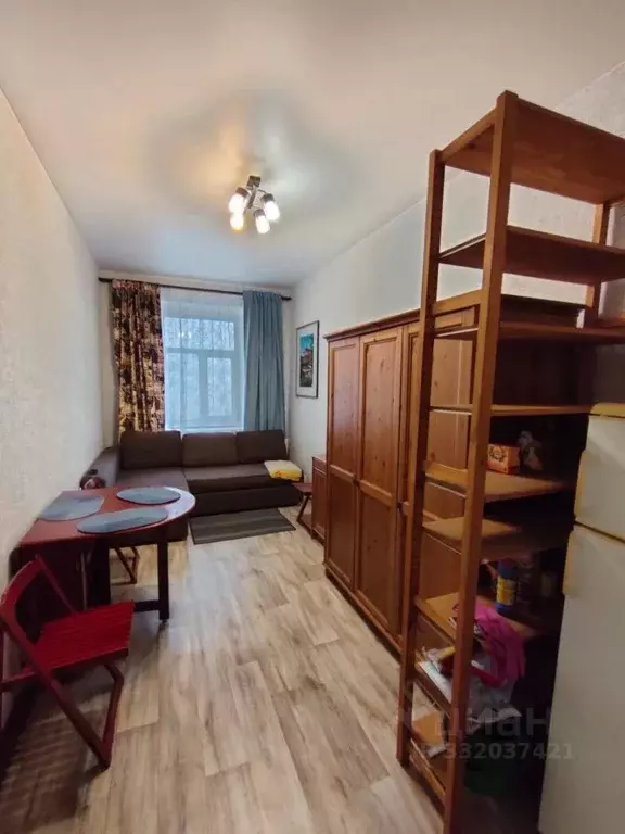 Комната Санкт-Петербург 5-я Васильевского острова линия, 68 (13.0 м) - Фото 1
