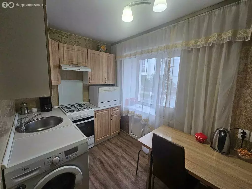 2-комнатная квартира: Хабаровск, Станционная улица, 3 (40.7 м) - Фото 2