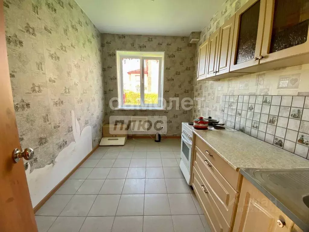 3-к кв. Коми, Корткеросский район, Корткерос муниципальное ... - Фото 1