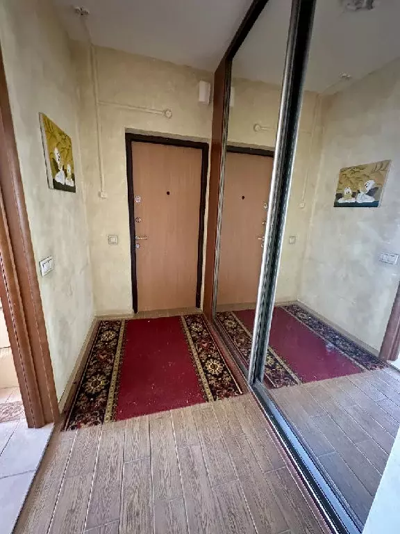 Продается 2-комнатная квартира - Фото 1