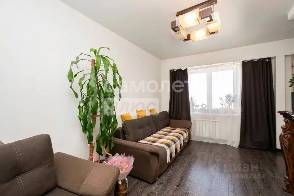 3-к кв. Иркутская область, Иркутск Депутатская ул., 47/1 (77.5 м) - Фото 0