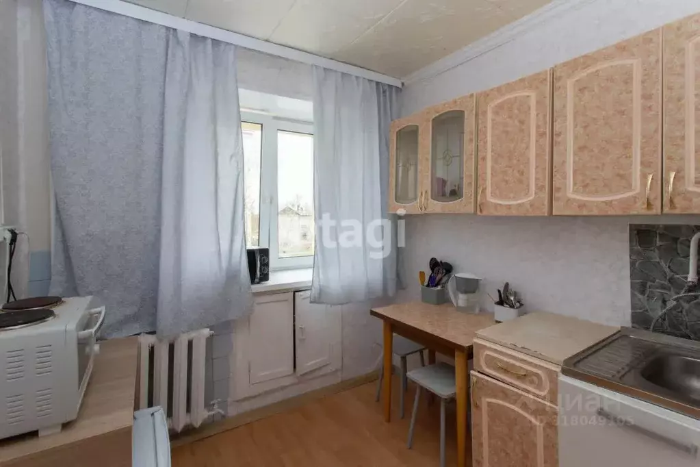1-к кв. Тюменская область, Тобольск ул. Семена Ремезова, 19Б (29.8 м) - Фото 0