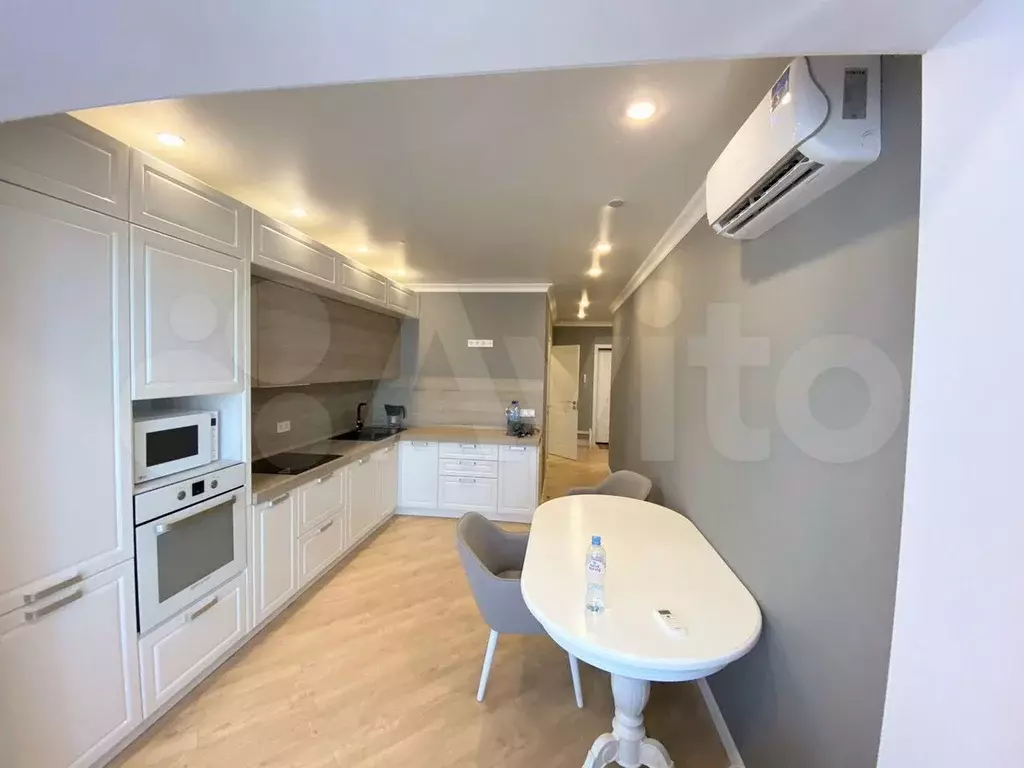 2-к. квартира, 70 м, 4/22 эт. - Фото 0