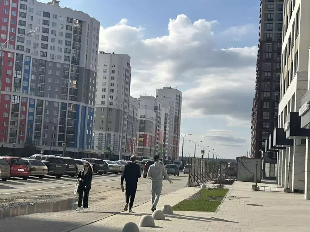 Помещение свободного назначения в Свердловская область, Екатеринбург ... - Фото 1