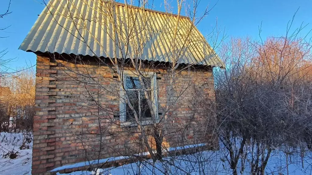 Дом в Омская область, Омск СОСН Урожай-1 тер., аллея 3-я (20 м) - Фото 0