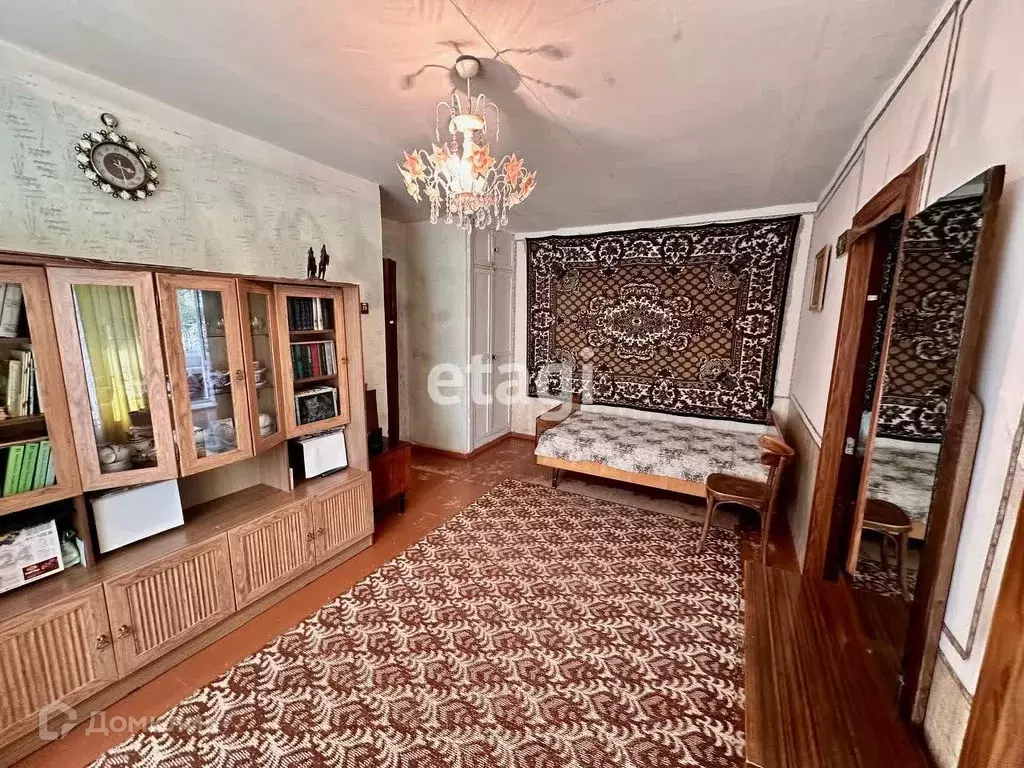 Продаётся 4-к квартира, 60.1 м - Фото 1