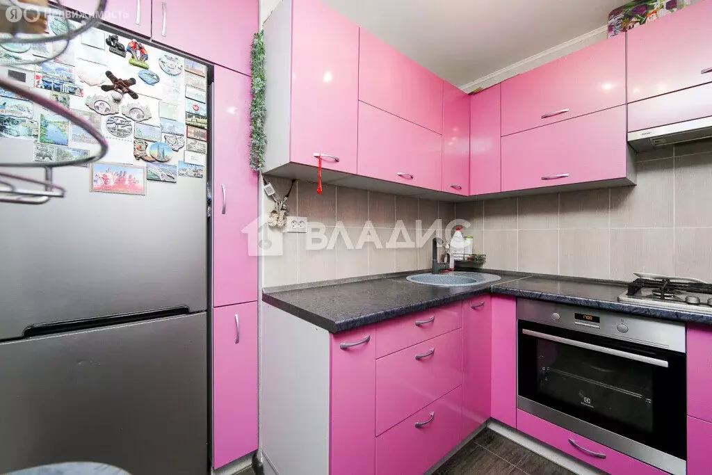 3-комнатная квартира: город Светлый, Пионерская улица, 5 (62 м) - Фото 2