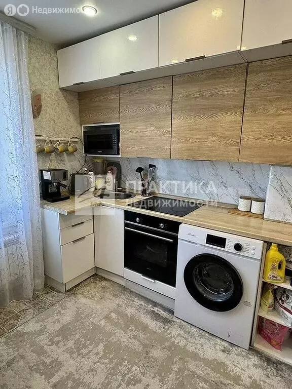 3-комнатная квартира: Балашиха, микрорайон Железнодорожный, ... - Фото 2