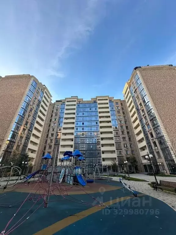 2-к кв. Дагестан, Махачкала ул. Времена Года, 9к1 (82.0 м) - Фото 2