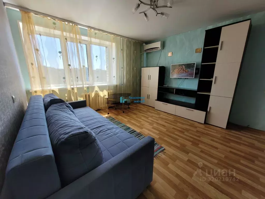 2-к кв. Саратовская область, Балаково Каховская ул., 41 (40.0 м) - Фото 0