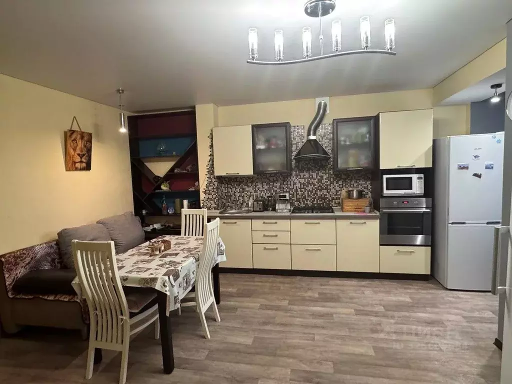 2-к кв. Саратовская область, Саратов Юриш мкр, 9-я линия, 12 (51.5 м) - Фото 1