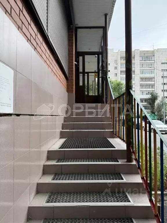 Помещение свободного назначения в Тюменская область, Тюмень ул. ... - Фото 1