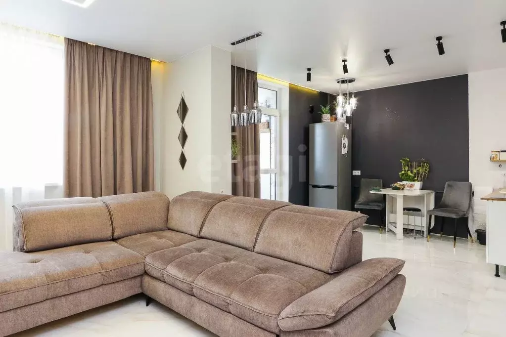 2-к кв. Калининградская область, Калининград ул. Кипарисовая, 3 (86.0 ... - Фото 2