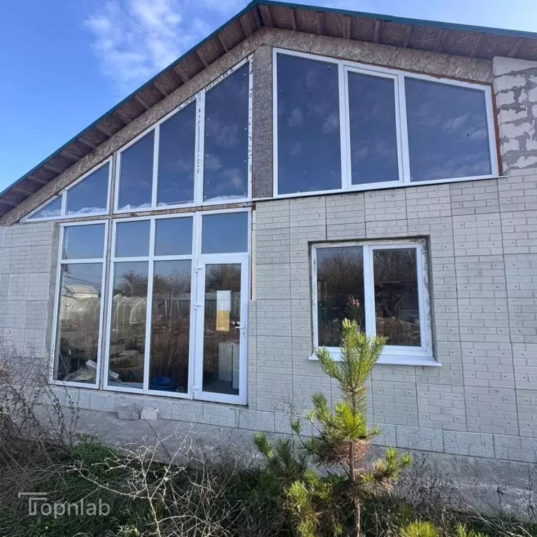 Дом в Крым, Симферопольский район, с. Урожайное  (132 м) - Фото 2