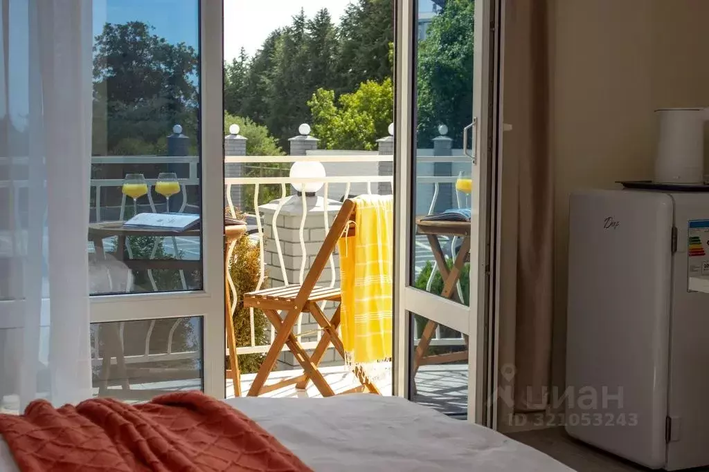 Комната Краснодарский край, Сочи Адлер жилрайон, ул. Орбитовская, 9 - Фото 2