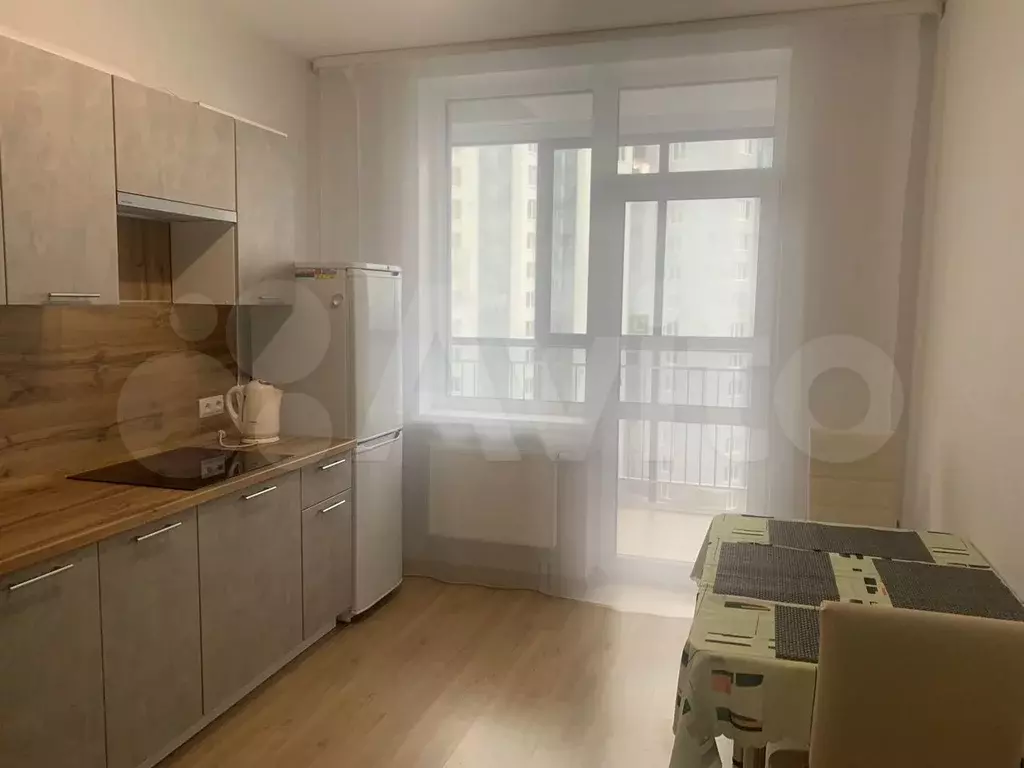 1-к. квартира, 41 м, 10/25 эт. - Фото 1