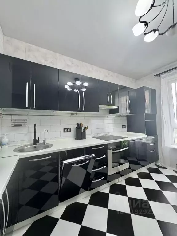 2-к кв. Московская область, Мытищи ул. Академика Каргина, 21 (61.0 м) - Фото 0