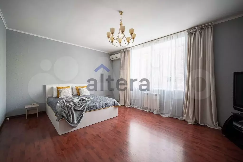 3-к. квартира, 76,9 м, 2/9 эт. - Фото 1