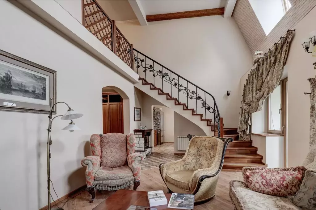 5-к кв. Москва Пулковская ул., 4К3 (179.0 м) - Фото 1