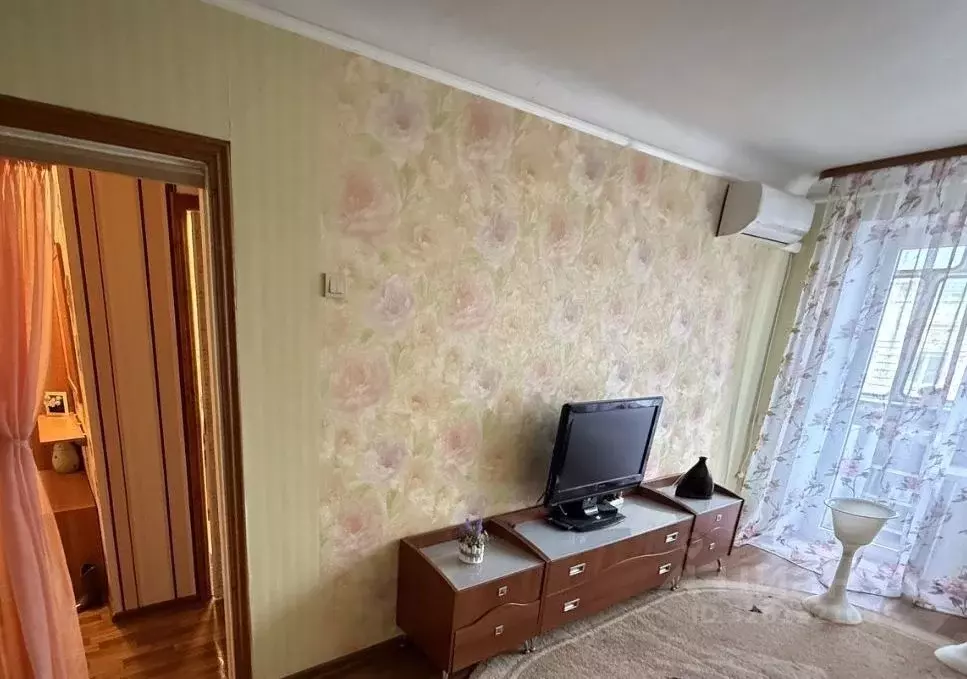 1-к кв. Белгородская область, Белгород ул. Белгородского полка, 33 ... - Фото 2