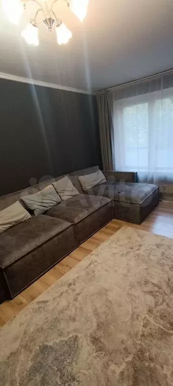 2-к. квартира, 60 м, 3/9 эт. - Фото 1