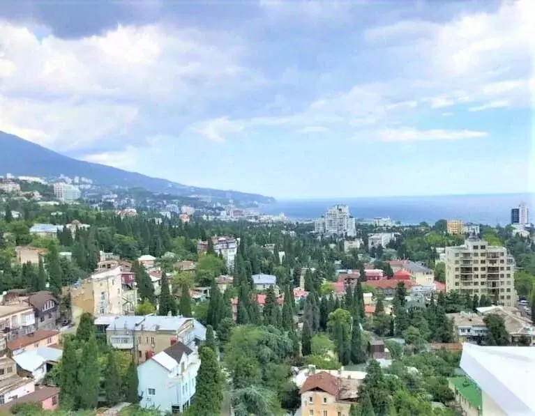 3-к кв. Крым, Ялта ул. Котельникова, 1 (144.0 м) - Фото 1