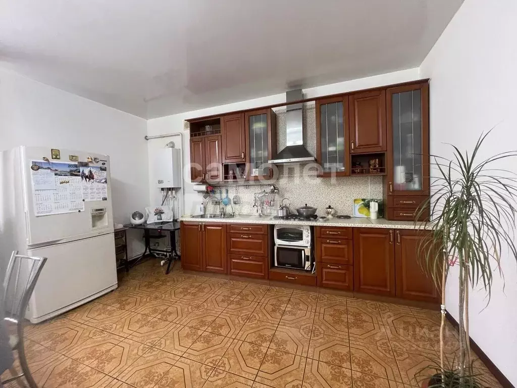 Дом в Волгоградская область, Ленинск ул. Строителей, 2 (126 м) - Фото 2