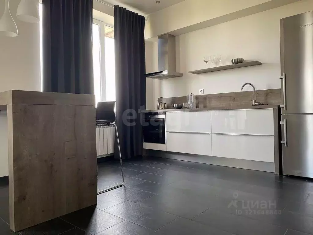 2-к кв. Ростовская область, Аксай ул. Платова, 72В (72.0 м) - Фото 1