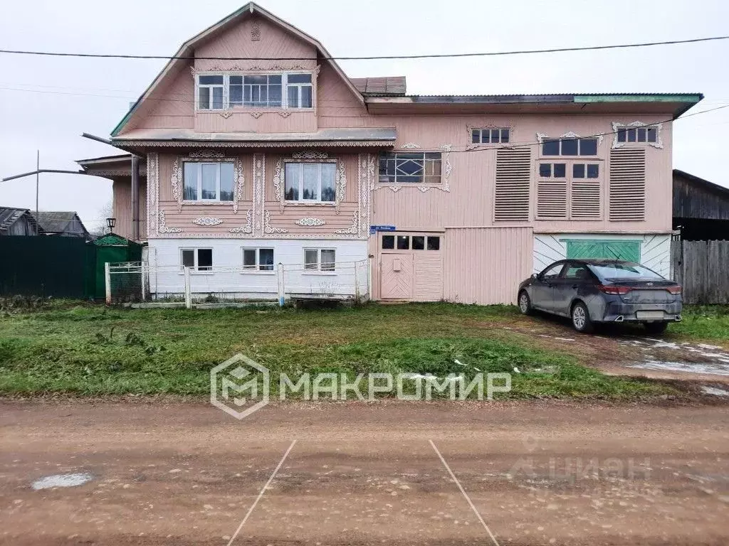 Дом в Пермский край, с. Курашим ул. Ленина, 56 (170 м) - Фото 0