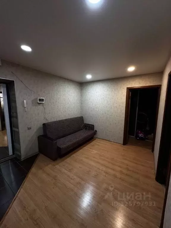 2-к кв. Крым, Симферополь ул. Ковыльная, 90 (65.0 м) - Фото 2