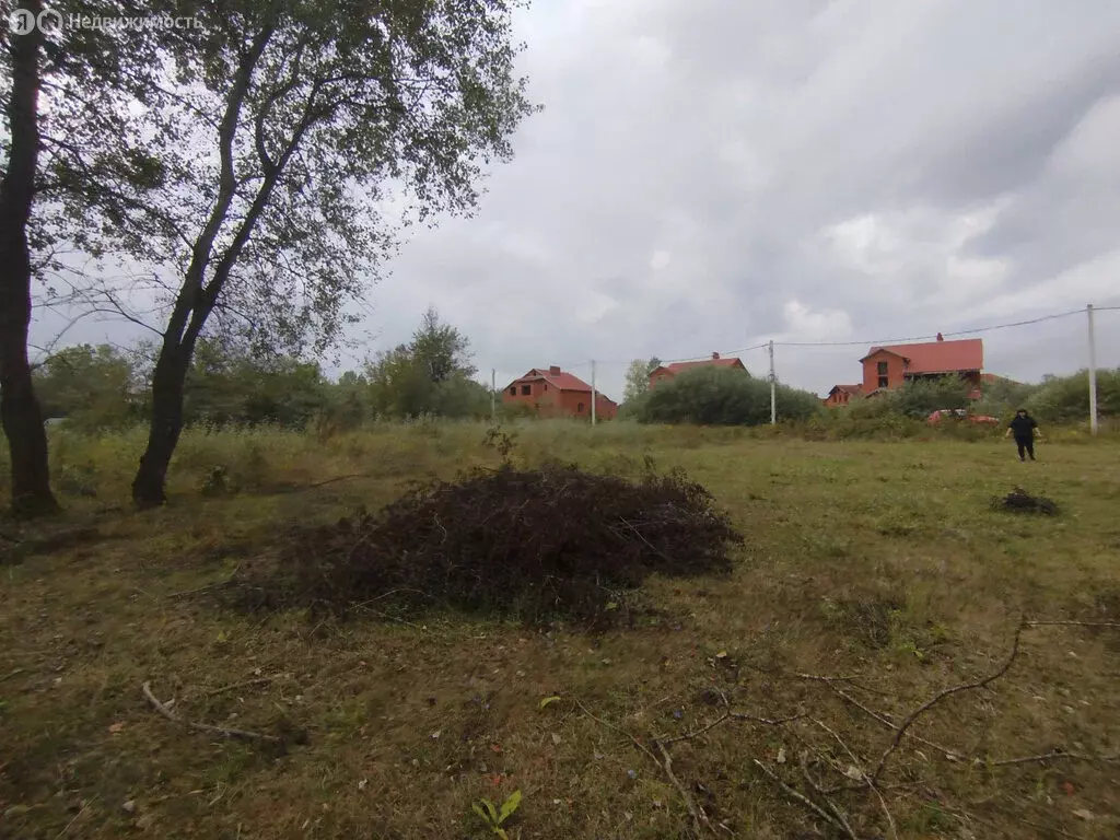 Участок в Саратовская, 4-й микрорайон (9 м) - Фото 1