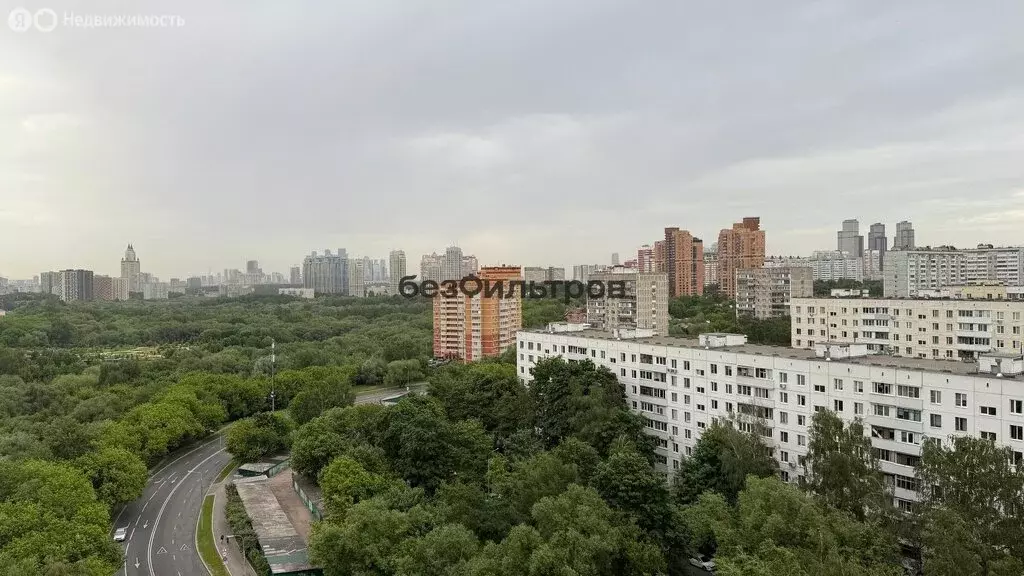 3-комнатная квартира: Москва, Аминьевское шоссе, 6 (90.2 м) - Фото 1