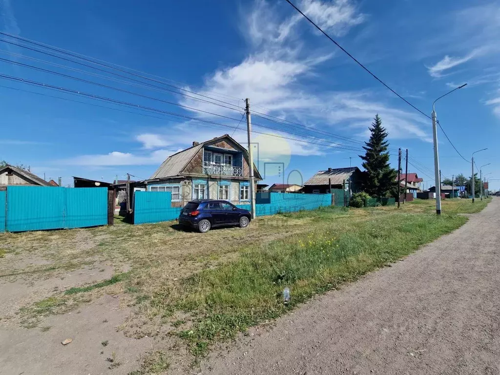 Дом в Иркутская область, Иркутский муниципальный округ, с. Хомутово ... - Фото 1