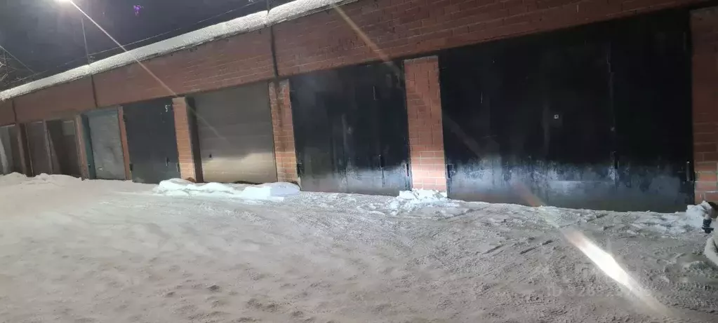 Гараж в Свердловская область, Екатеринбург ул. Чапаева, 21 (17 м) - Фото 2