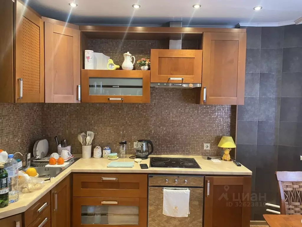 3-к кв. Московская область, Балашиха 1 Мая мкр, 37 (76.0 м) - Фото 0