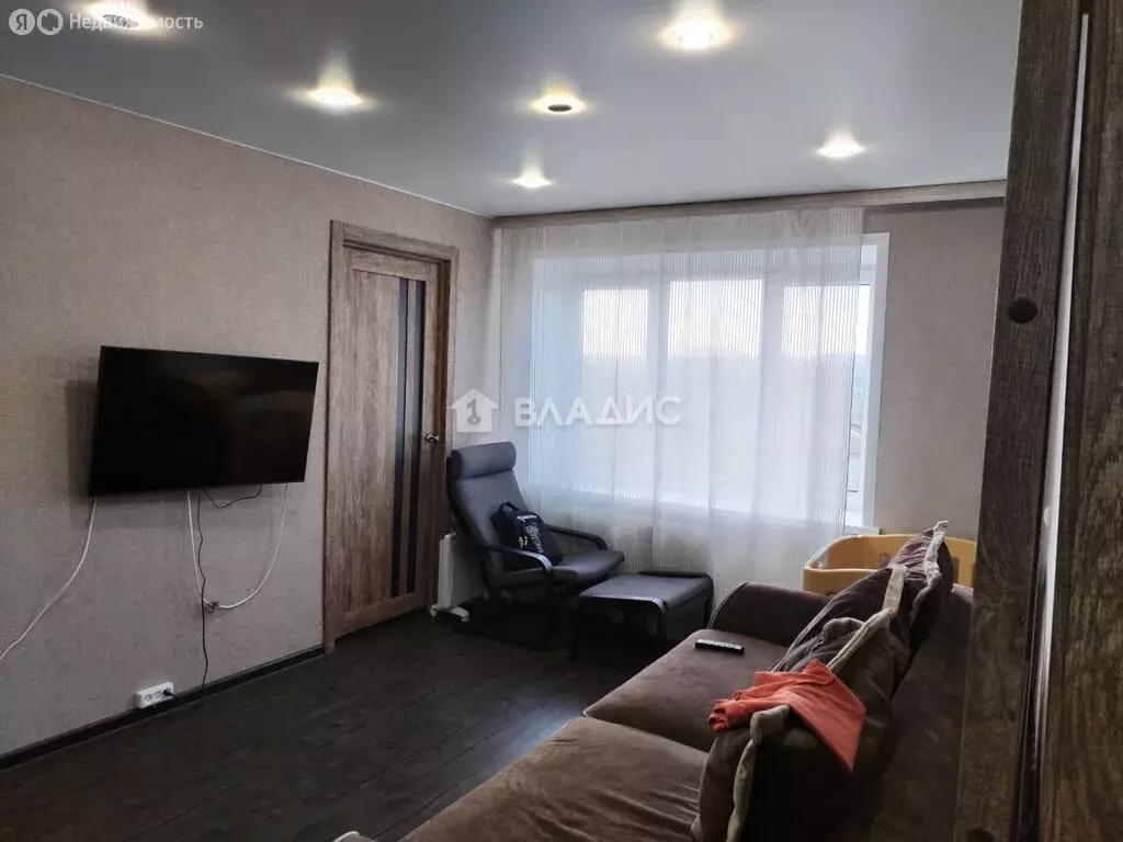 4-комнатная квартира: Юрьев-Польский, Авангардский переулок, 14 (70 м) - Фото 0