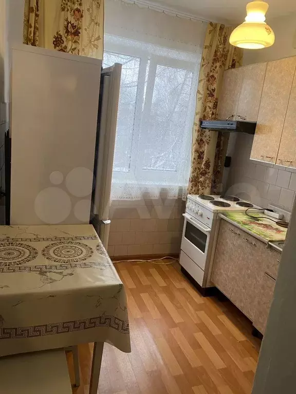 4-к. квартира, 62 м, 4/5 эт. - Фото 0