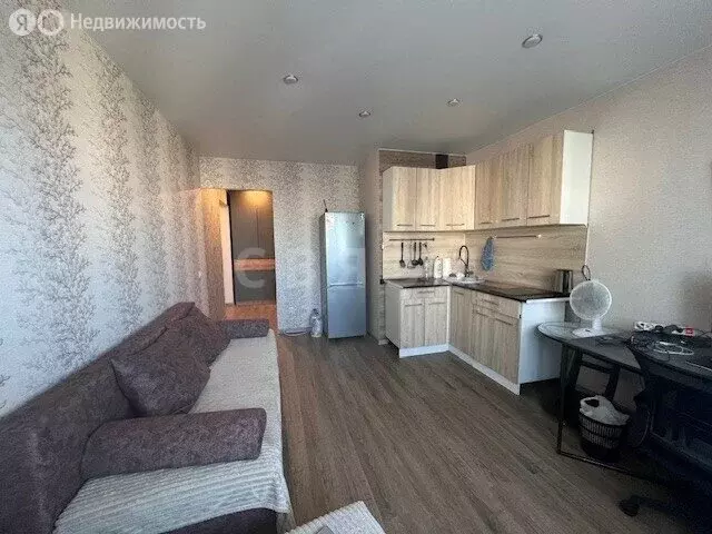 Квартира-студия: Тюмень, улица Константина Посьета, 7 (28.3 м) - Фото 0