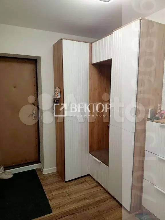 3-к. квартира, 61 м, 1/5 эт. - Фото 1