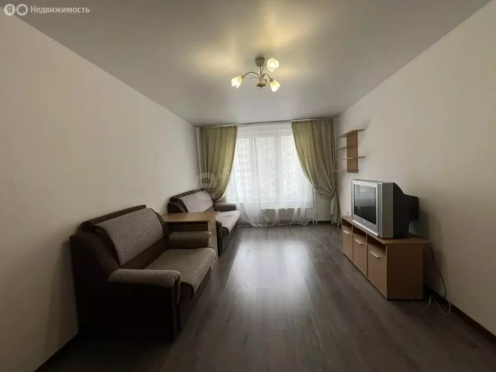1-комнатная квартира: Тюмень, Широтная улица, 211к1 (45.2 м) - Фото 2