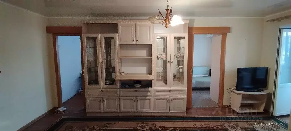 3-к кв. Омская область, Омск Городок Нефтяников мкр, ул. ... - Фото 1