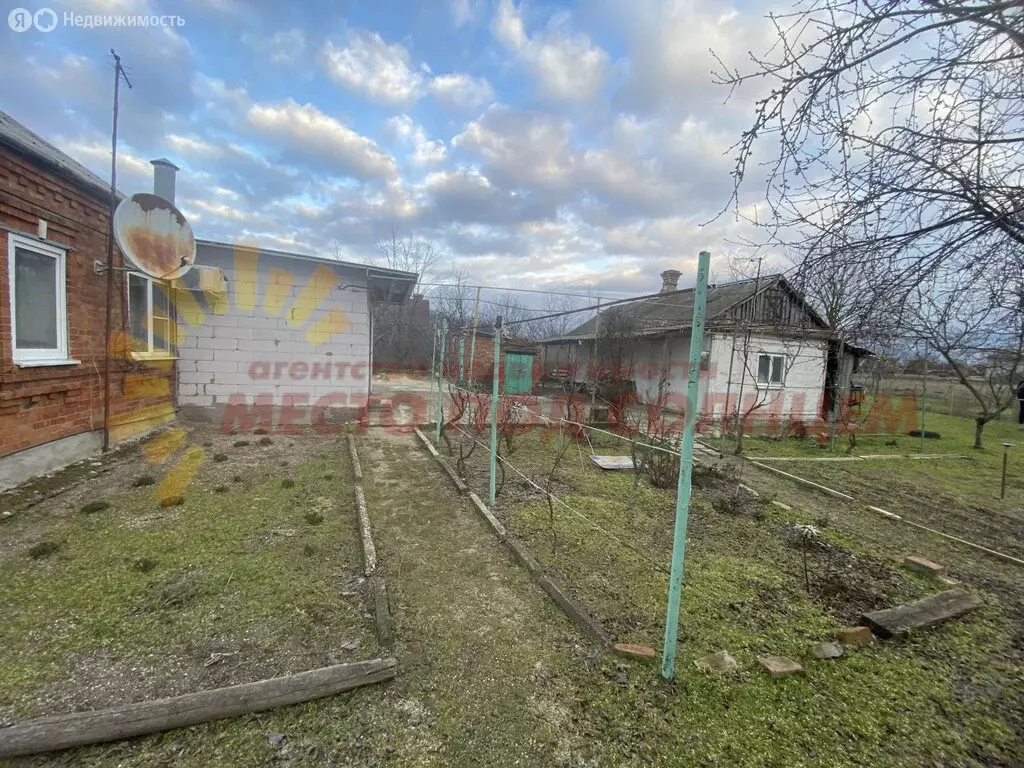 Дом в Кухаривское сельское поселение, хутор Приазовка, Зелёная улица ... - Фото 1