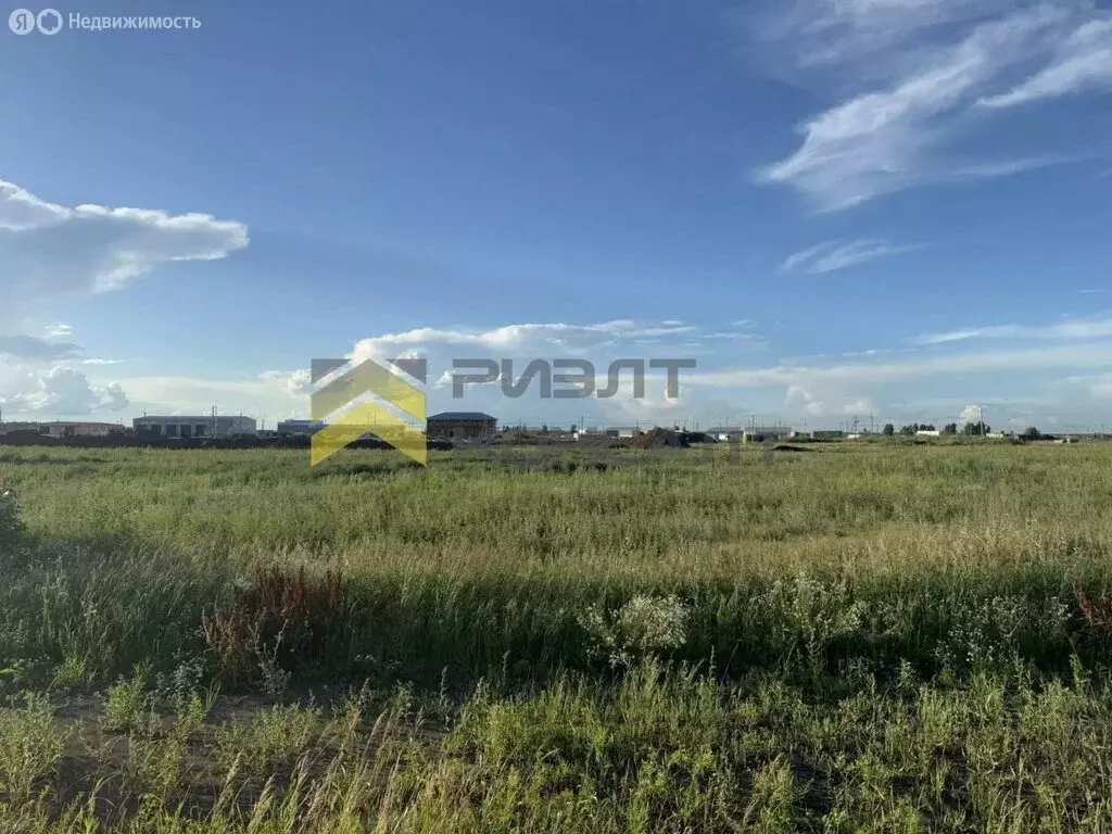 Участок в муниципальный округ Омский район, деревня Верхний Карбуш, ... - Фото 1