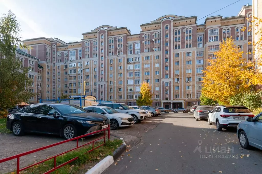 3-к кв. Татарстан, Казань ул. Гарифа Ахунова, 10 (104.2 м) - Фото 0