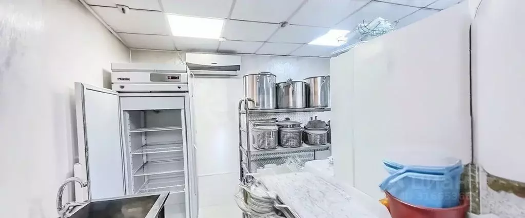 Помещение свободного назначения в Кемеровская область, Кемерово ул. ... - Фото 1