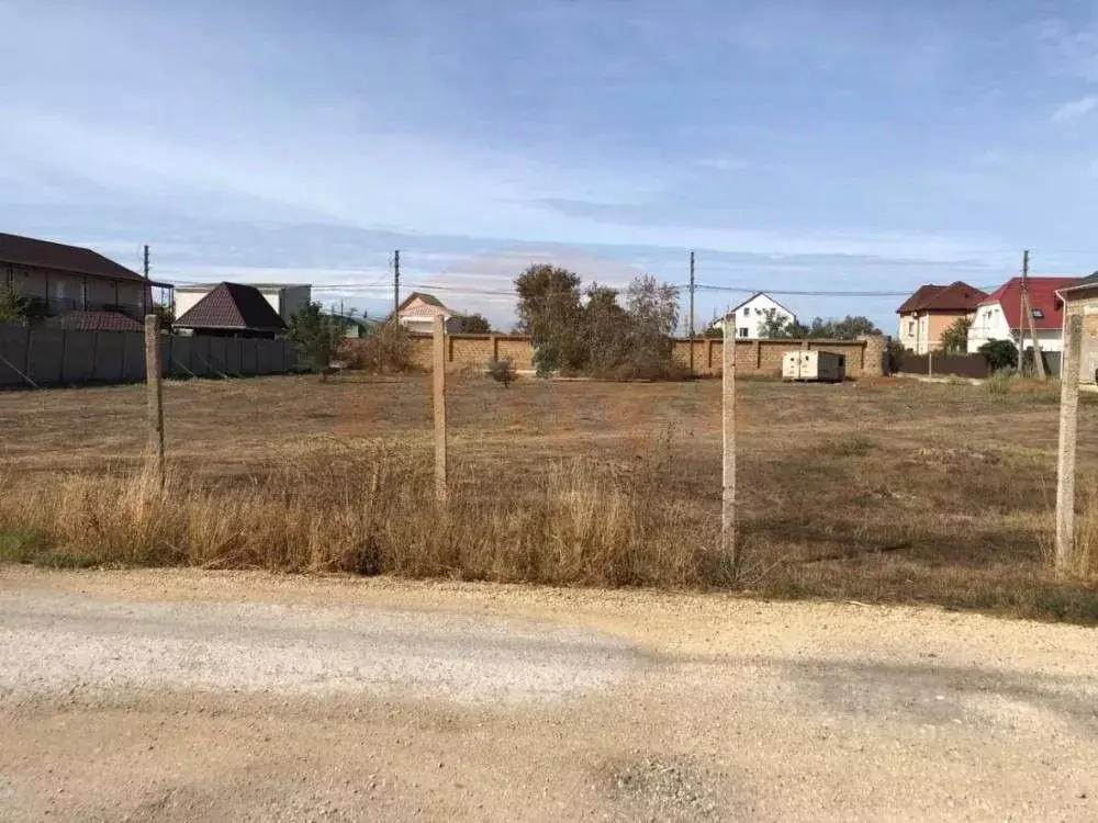 Участок в Крым, Сакский район, Новофедоровка пгт ул. Садоводческая ... - Фото 1