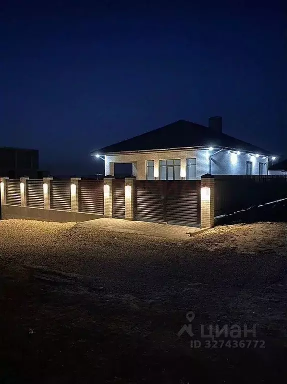 Дом в Ростовская область, Мясниковский район, с. Большие Салы ул. ... - Фото 1